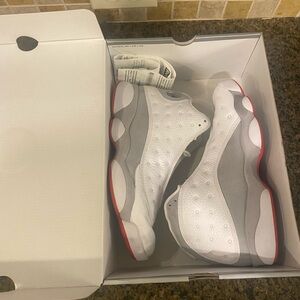 Jordan retro 13 white wolf grey